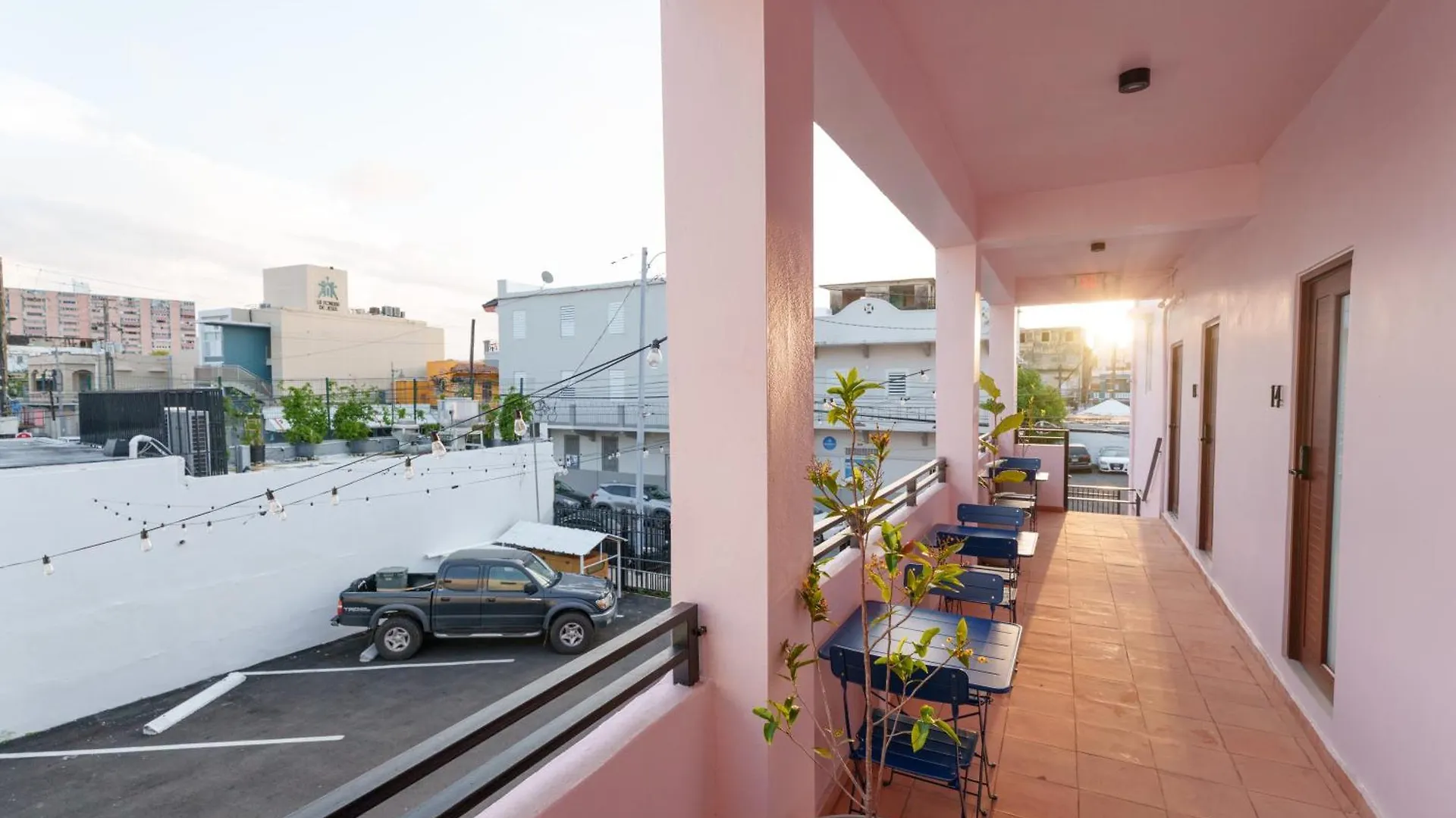 Room 11 Balcony Bliss In Creative Santurce San Juan 0*,